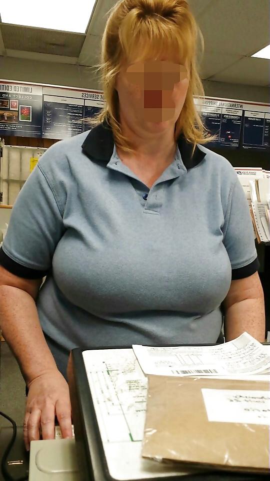 23P Public shopping candid teen and mature leg, ass and tits