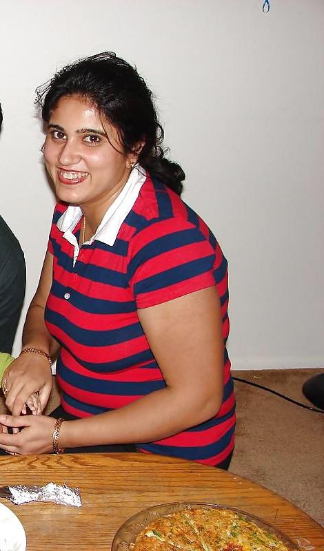 20P Sexy Desi Mature Housewife - Gitu