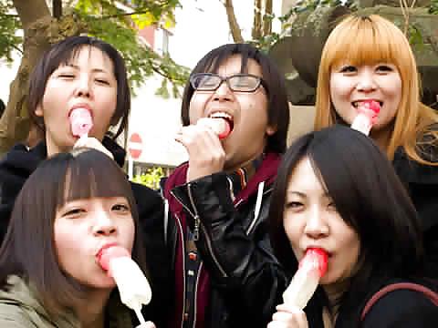 14P Japan's Penis Festival