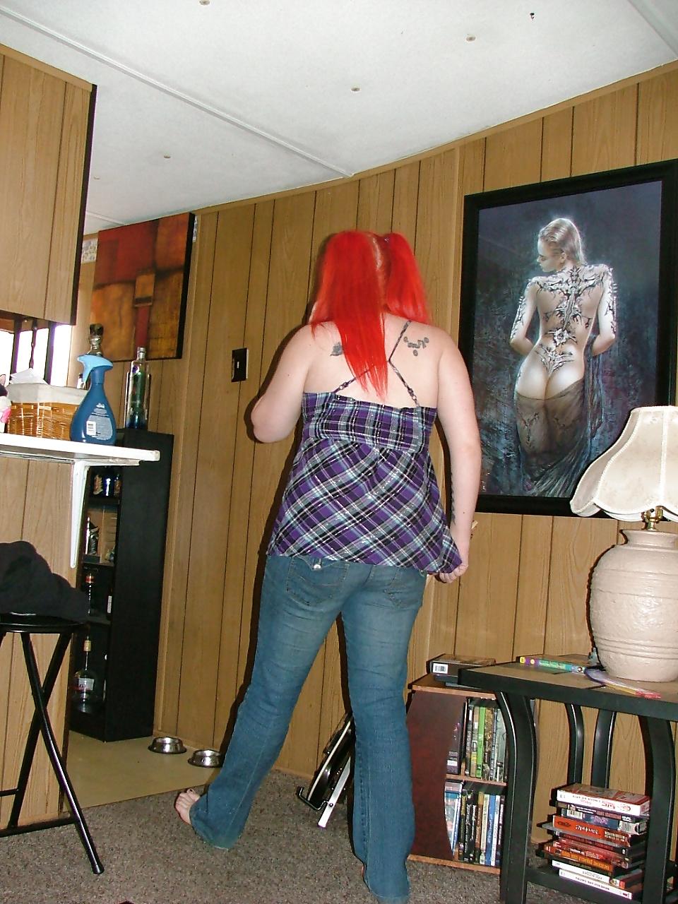 25P Tattooed Pierced Redhead, Foot Fetish
