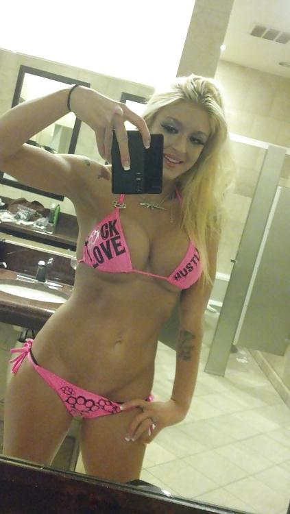 25P Self Pics Hot Amateurs - vol 28!