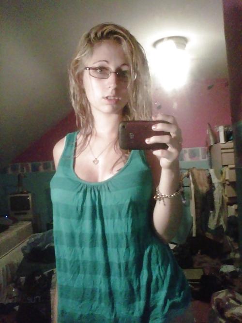25P Self Pics Hot Amateurs - vol 28!