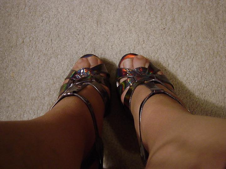 25P Happy Feet!