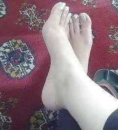18P PAKI INDIAN DESI PAKISTANI FEET FOOT FETISH