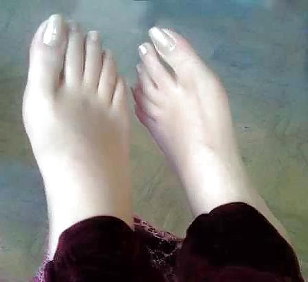 18P PAKI INDIAN DESI PAKISTANI FEET FOOT FETISH
