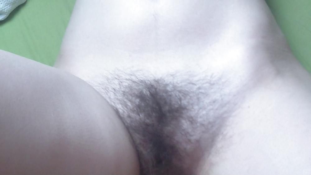 16P Hairy milf suck and fuck