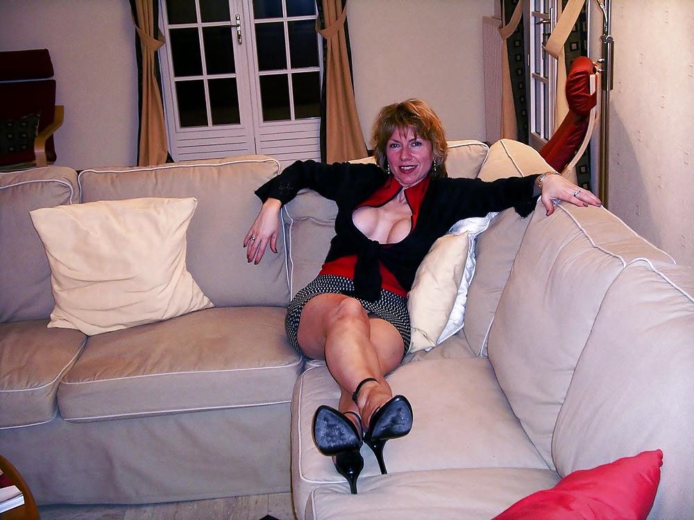 25P HAPPY MILFS