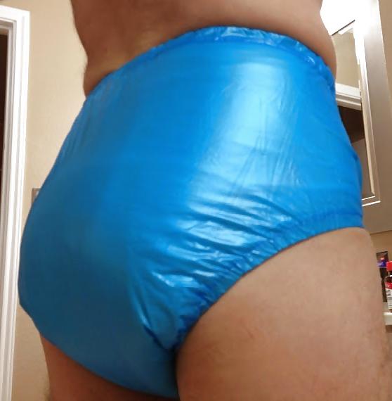 25P New nappy diaper pics Saturday 26 July
