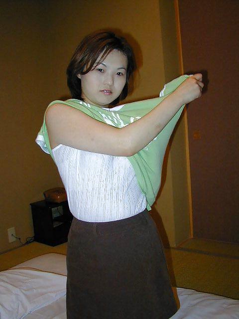 12P Japanese amateur woman 1