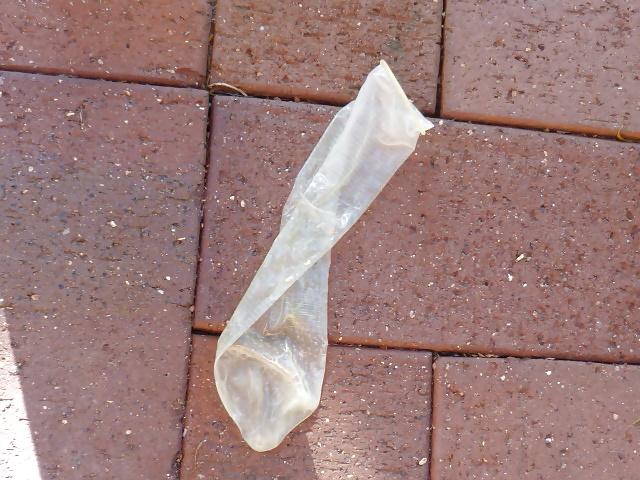 25P Condom