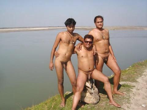 25P More desi Indians