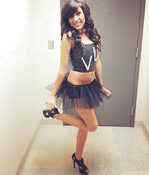 25P Facebook teen babes 21 Halloween sluts