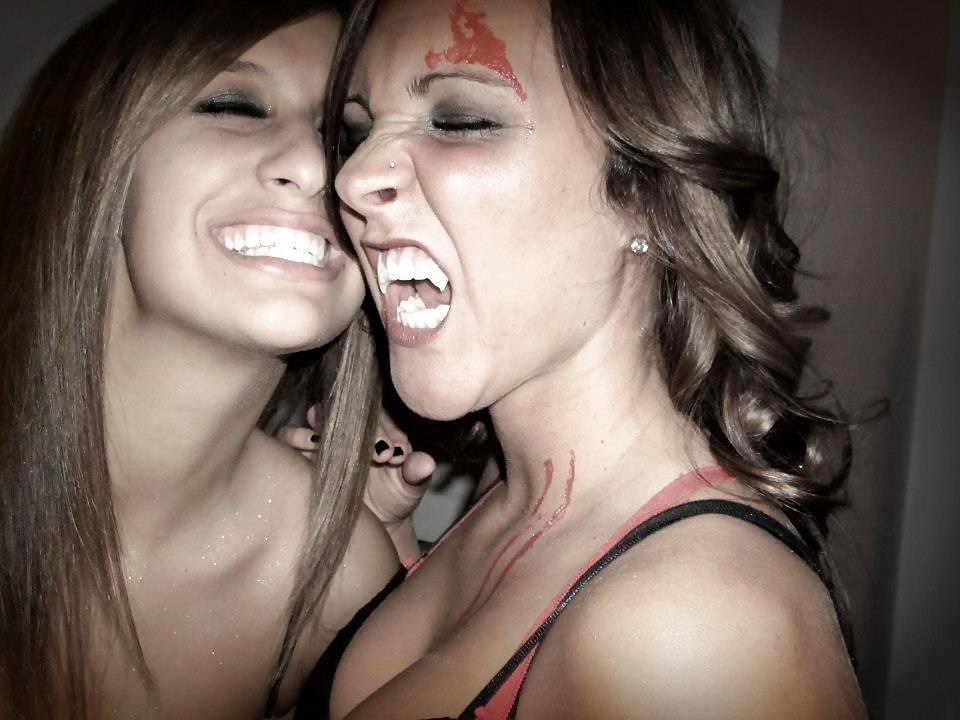 25P Facebook teen babes 21 Halloween sluts