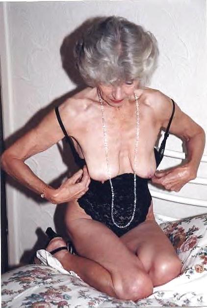 15P Mature Beauty - Torrie 10