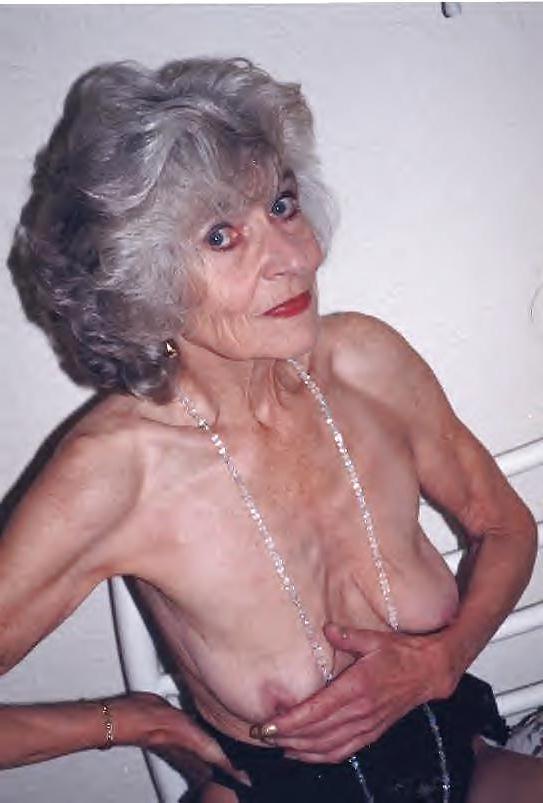 15P Mature Beauty - Torrie 10