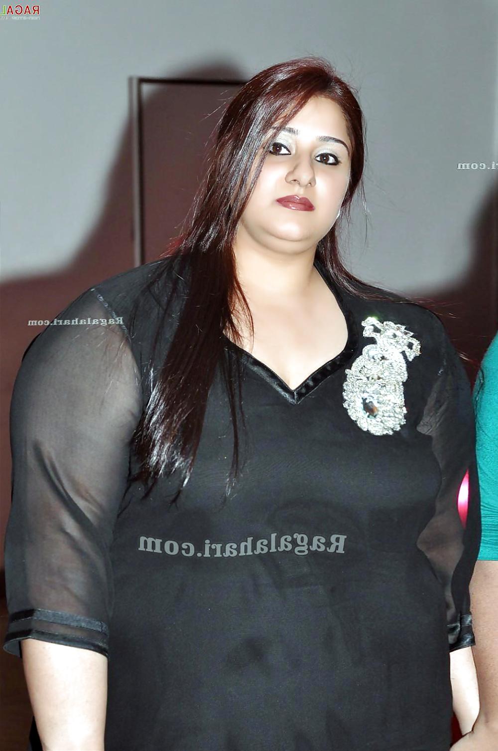 8P Desi Fat Aunties