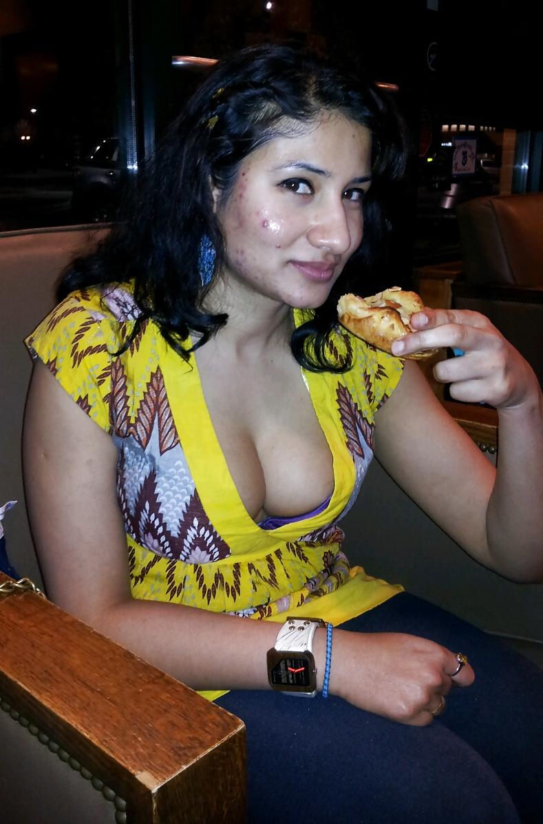 17P Desi Showing Assets 7