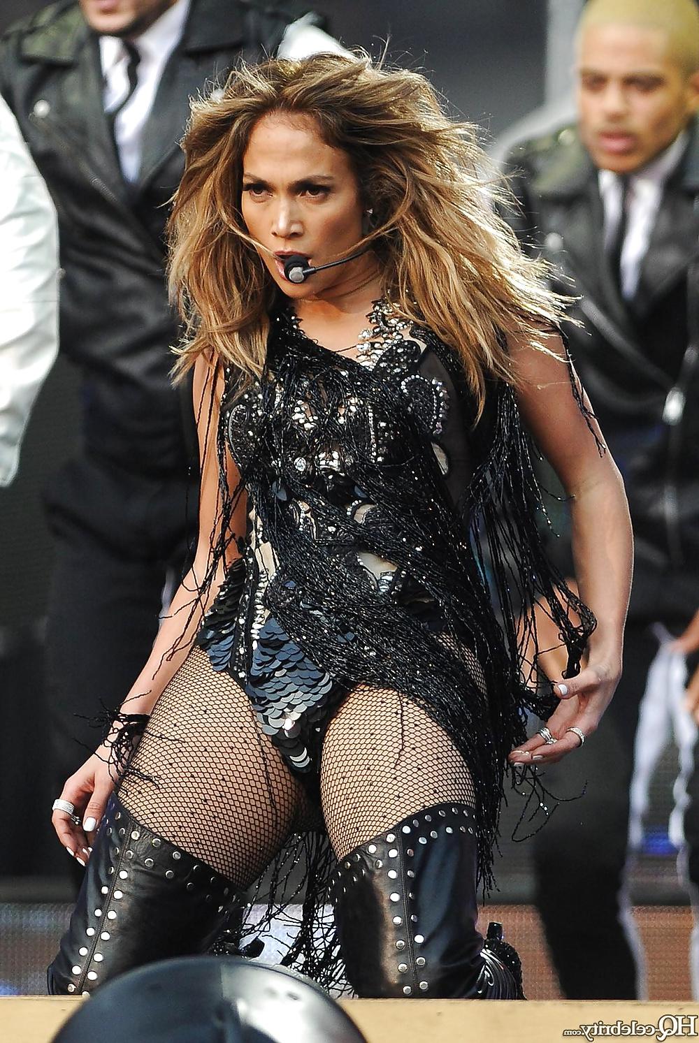 25P Jennifer Lopez Sexy Ass & Curves HUGE WANK GALLERY