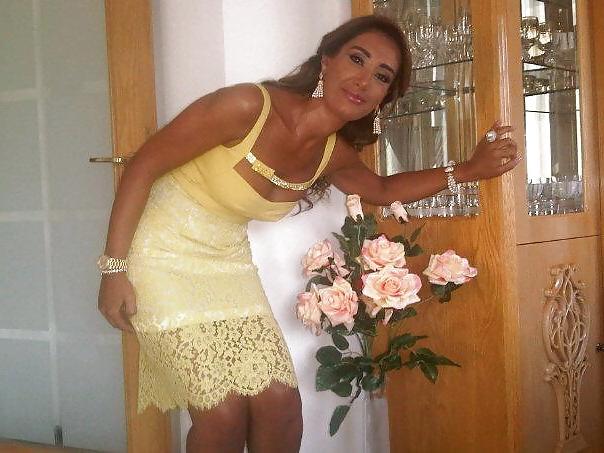 10P Arab Woman 467