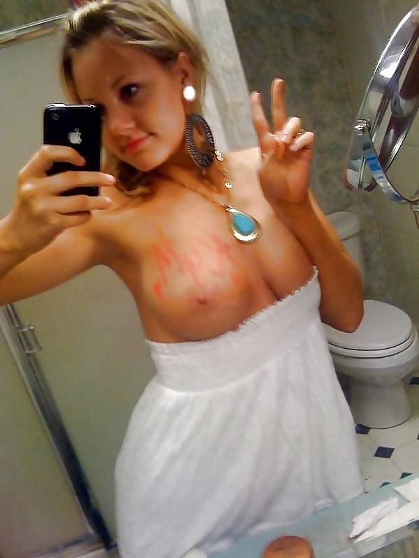 25P Self Shot Babe