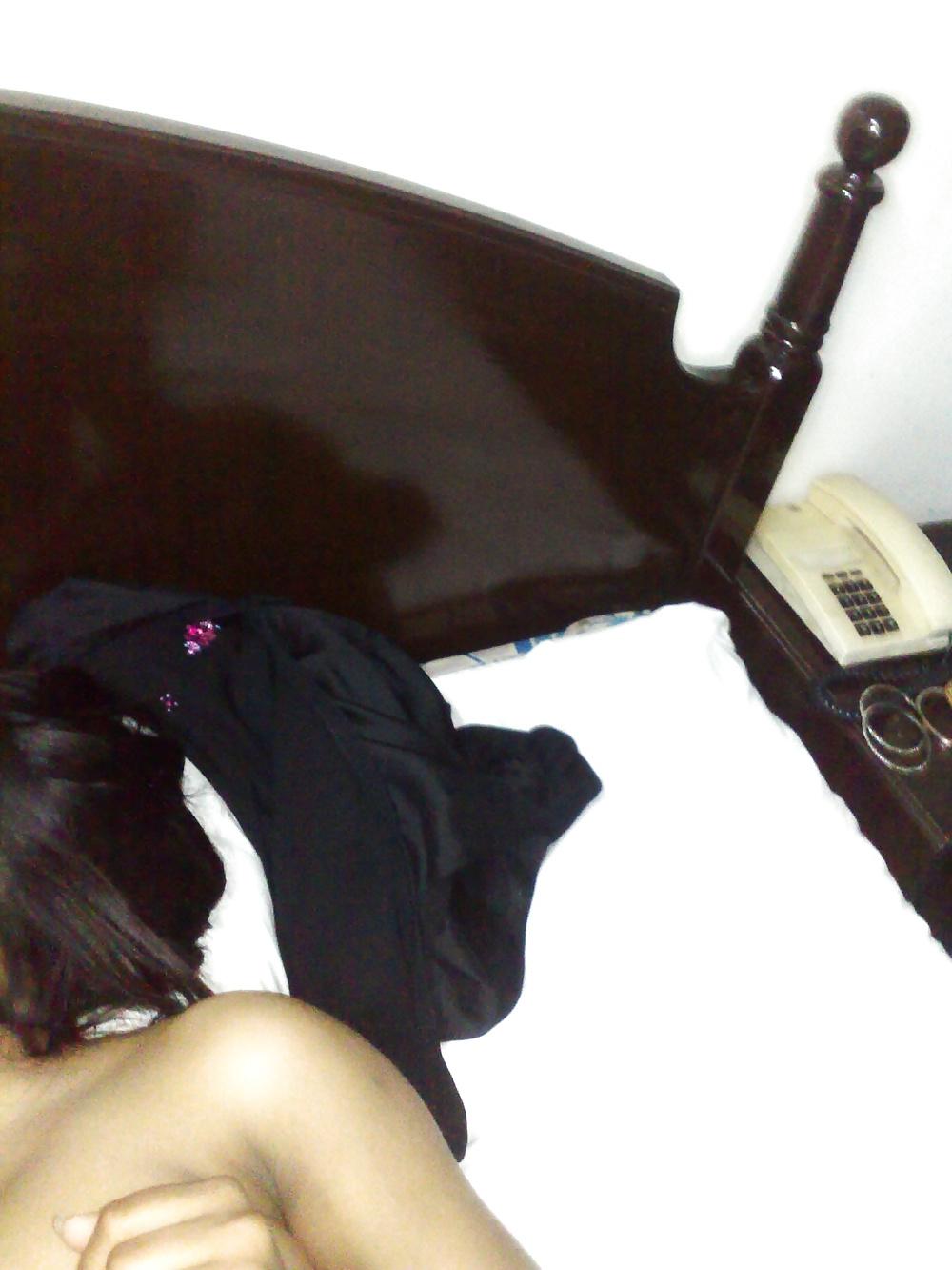 25P Desi wife 2