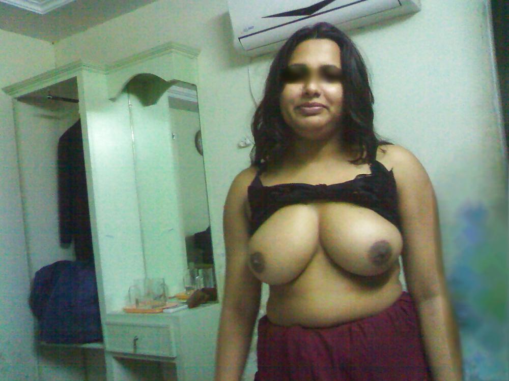 25P Desi wife 2