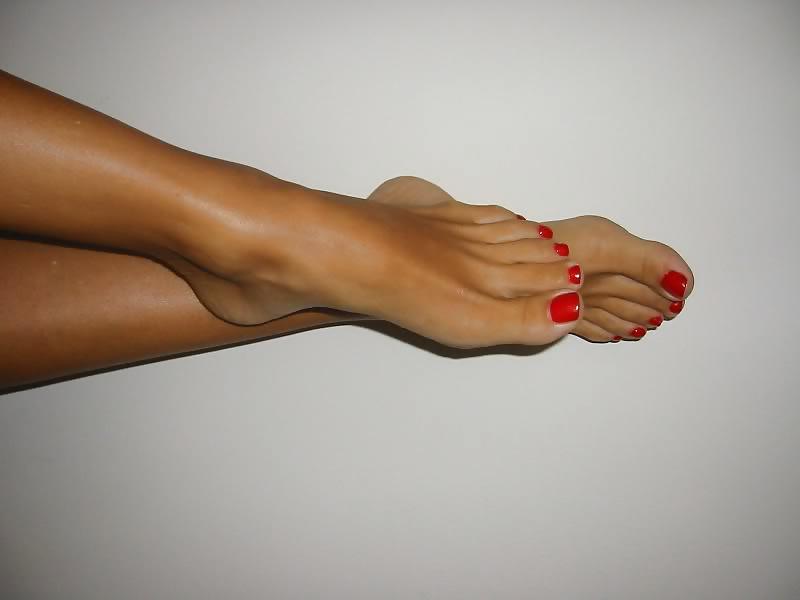 25P Foot Fetish