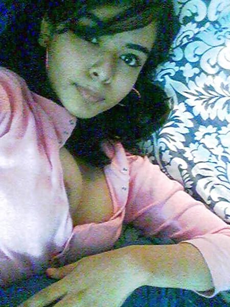 12P Hot desi babe