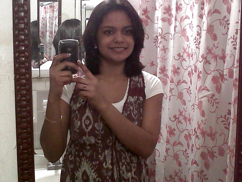 8P Desi Gal 10
