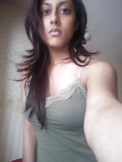 25P Desi Gal 15
