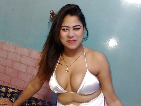 7P Desi Boobs And Naked Body 