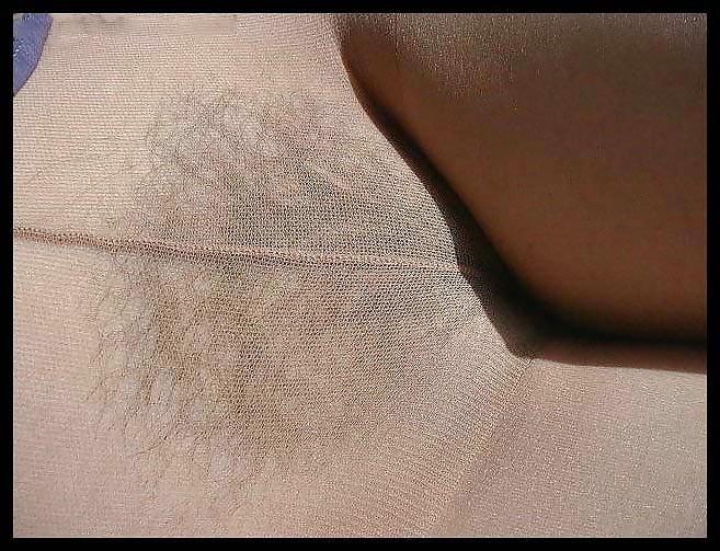 25P Natural ladies model hose close-ups