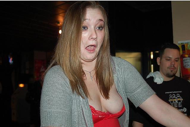 17P Downblouse 002