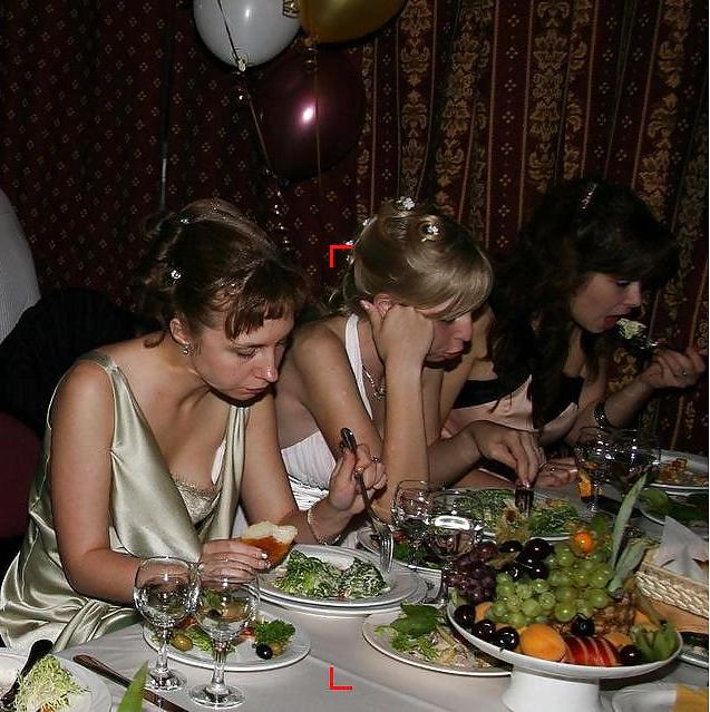17P Downblouse 002