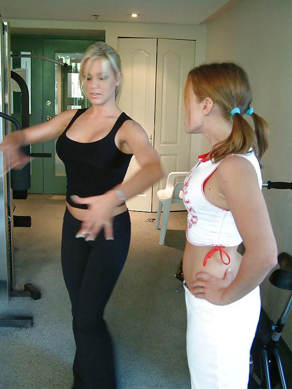 16P HOT LESBIANS#2
