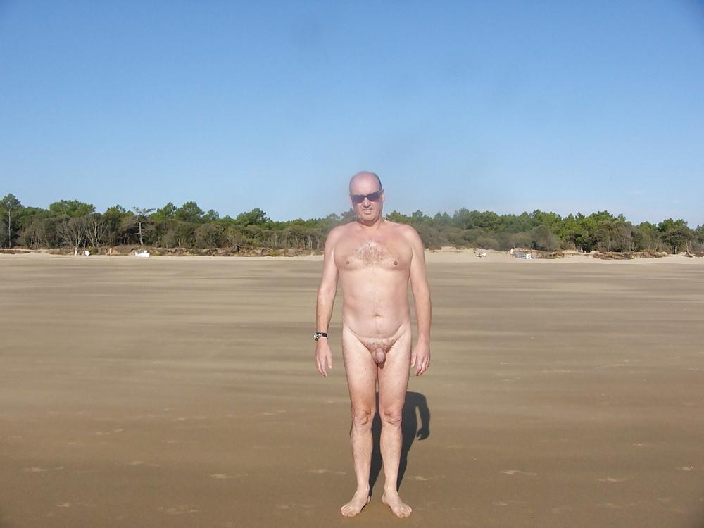 4P Photos taken by candid women on the beach