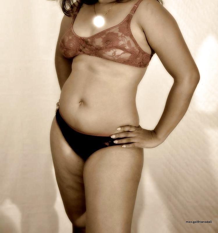 17P Random Desi beauty aug 2014