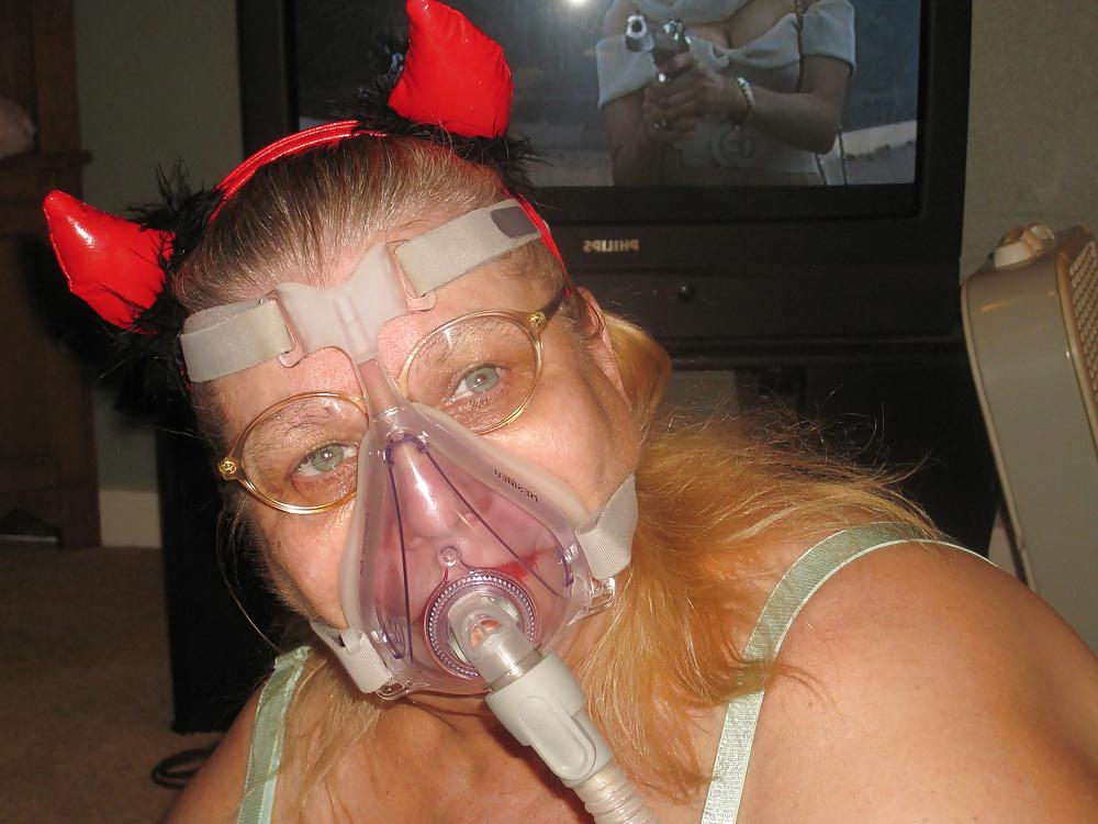 16P HALOWEEN PICS 