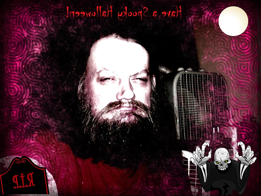 16P HALOWEEN PICS 
