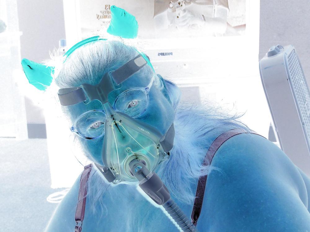 16P HALOWEEN PICS 
