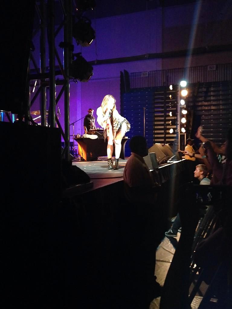15P Joanna ''JoJo'' Levesque (see-through) 08.23.14