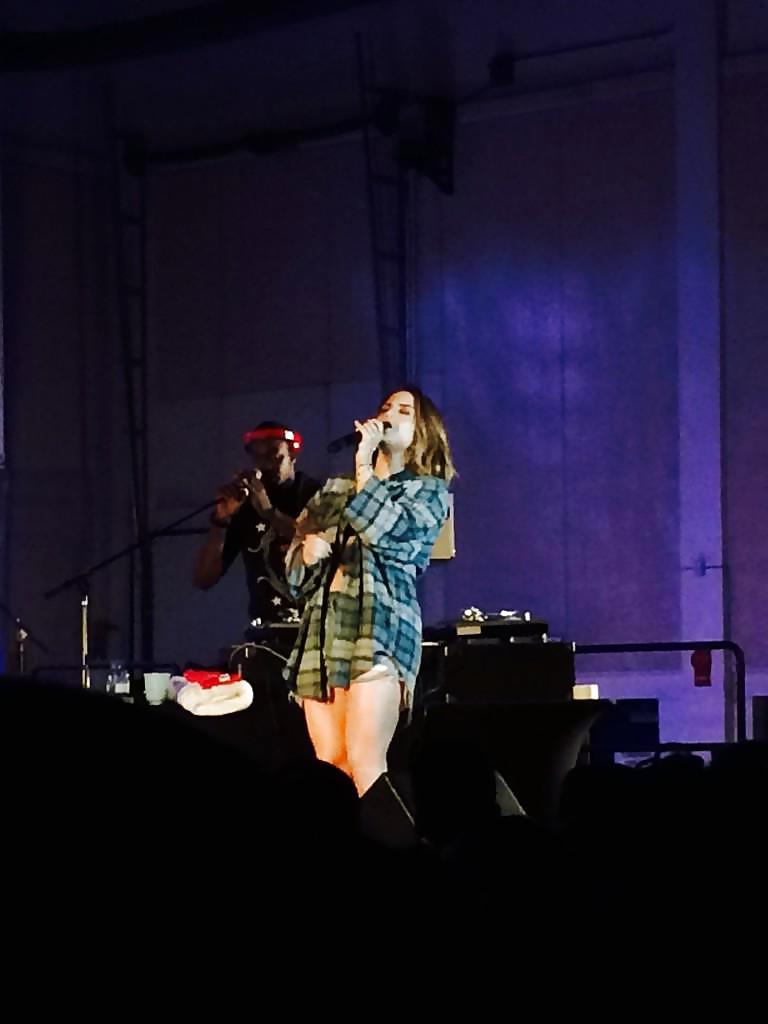 15P Joanna ''JoJo'' Levesque (see-through) 08.23.14