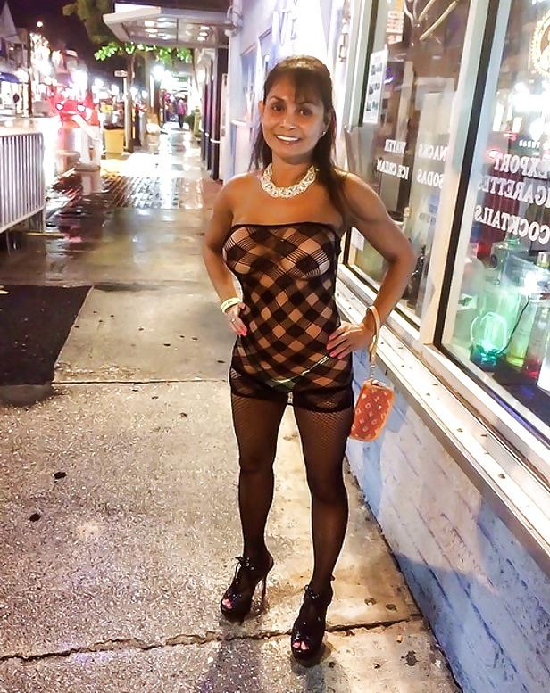 25P Brown woman 3