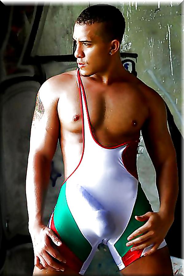 25P Lion's: Pure Beauty - the male body! (3)