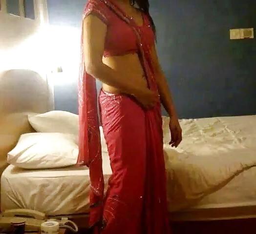 24P Hot desi images