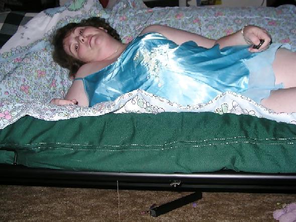 25P Old And New Pics Of Marie