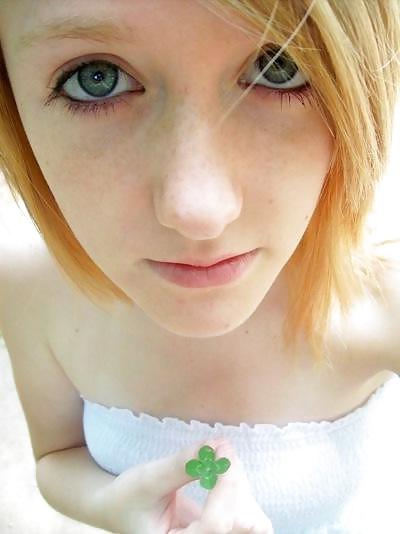 25P Comic Book Girl