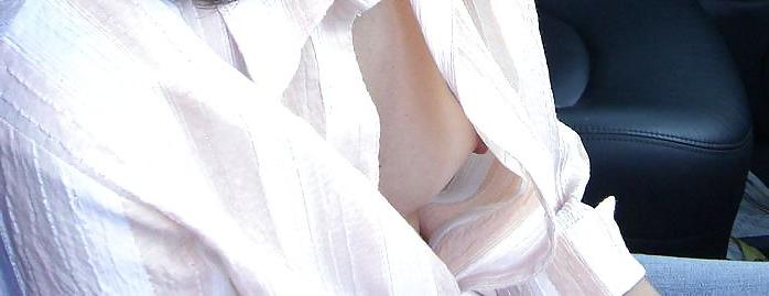 25P Downblouse fun