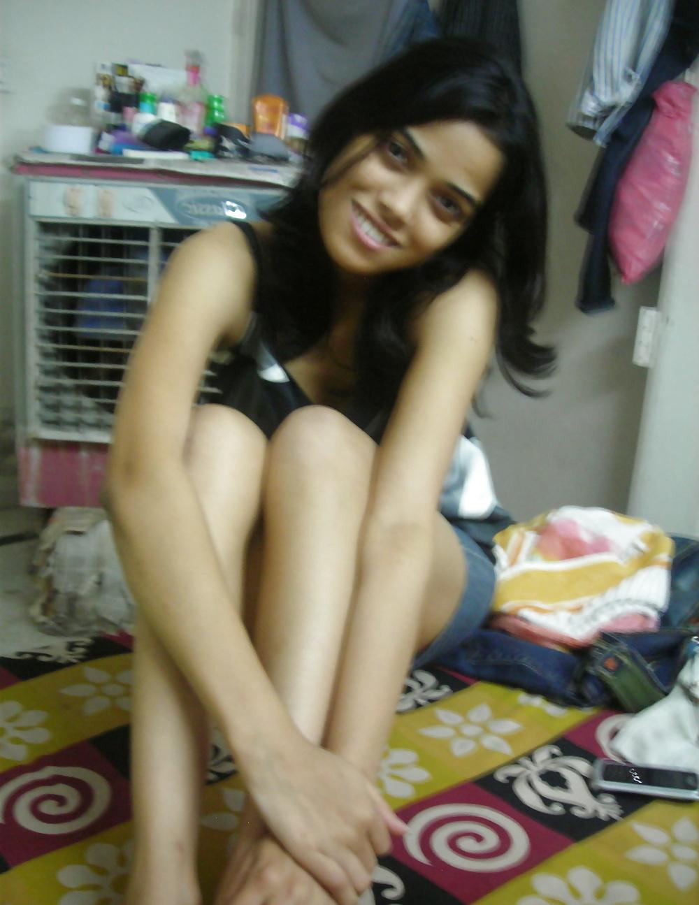17P DESI TEEN MINU -INDIAN DESI PORN SET 13.4