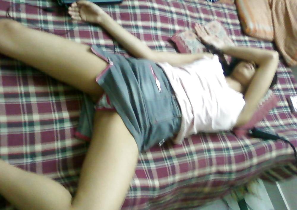 17P DESI TEEN MINU -INDIAN DESI PORN SET 13.4